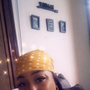 Meet your Posher, Natalie